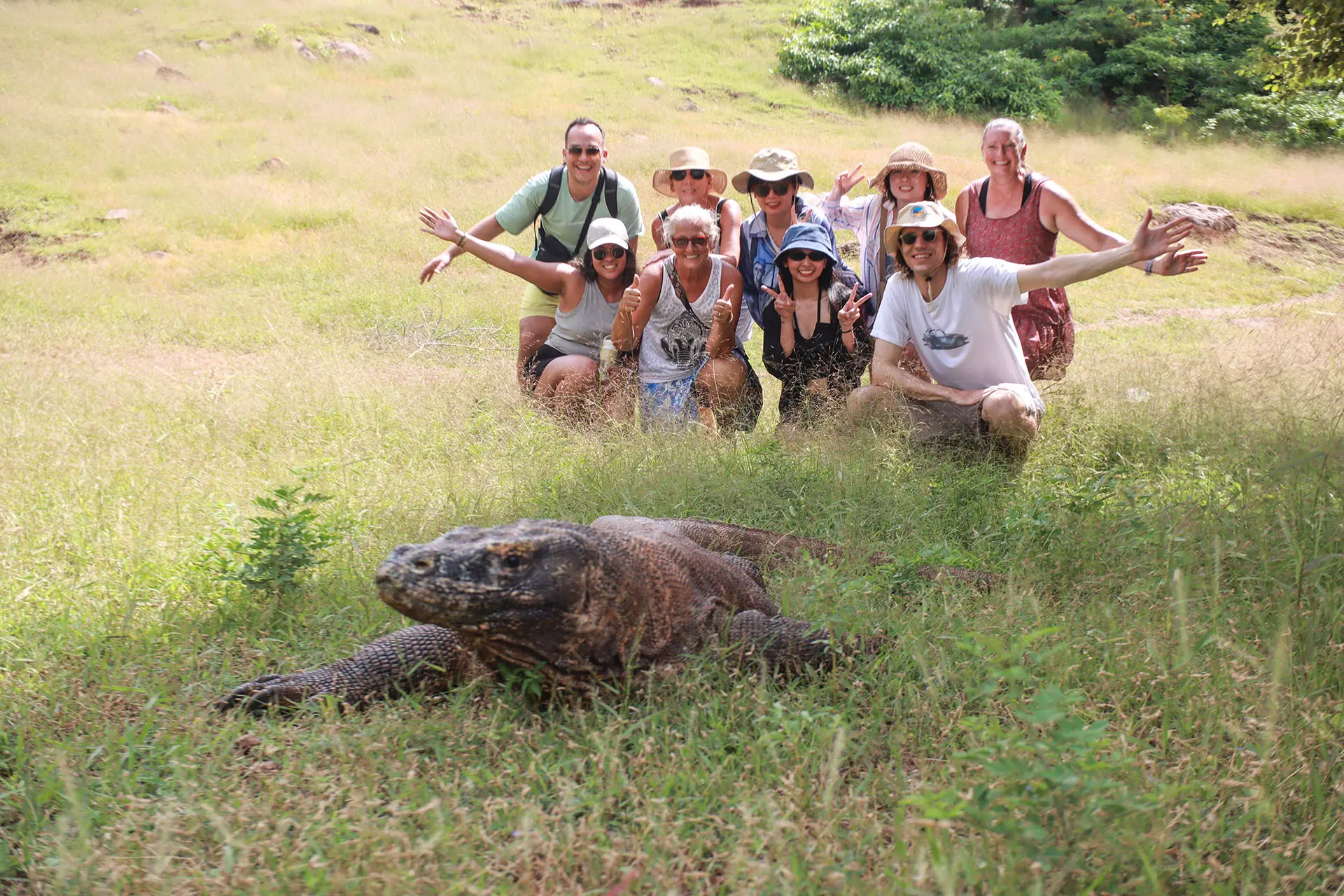 Slide 1_Kraeng Komodo Tour